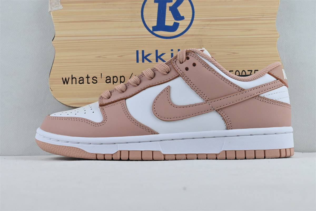 Nike Dunk Low Rose Whisper