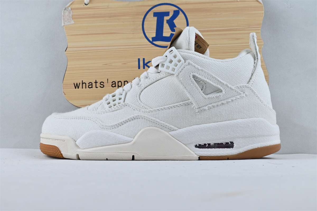 Jordan 4 Retro Levi's White