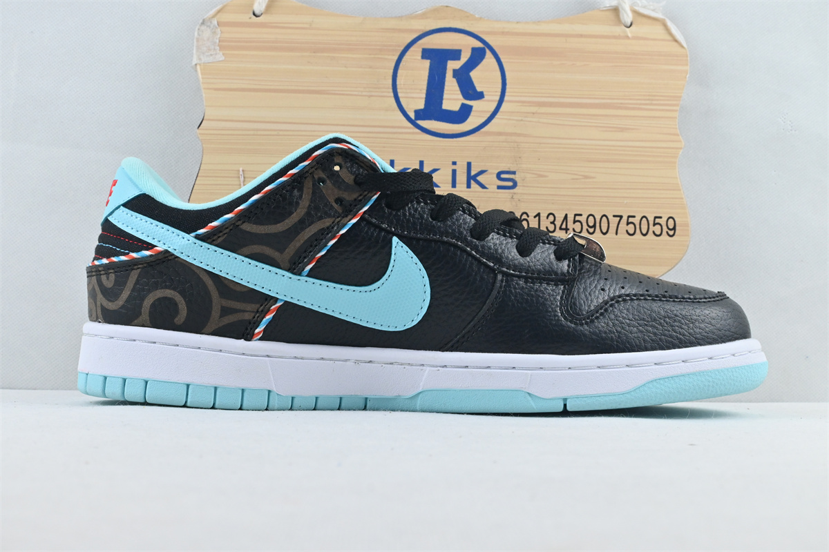 Nike Dunk Low Barber Shop