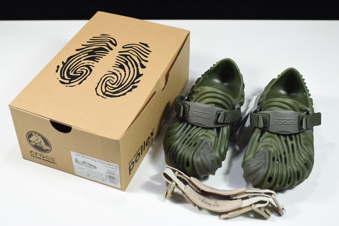 Cr0c5 Pollex Clog By Salehe Bembury Cucumber