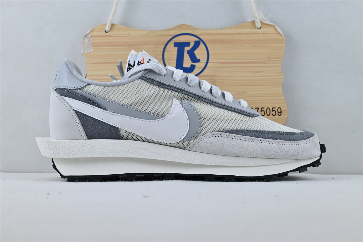 Nike LD Waffle Sacai Summit White