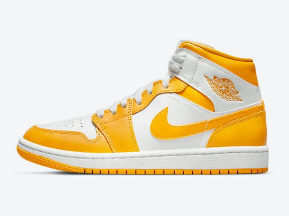 Air Jordan 1 Mid WMNS “University Gold”