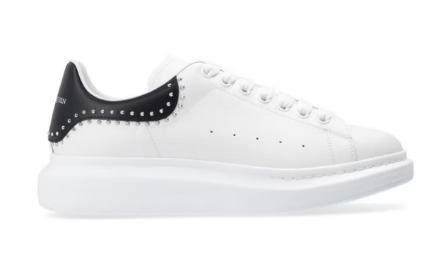 A1exa*der Mcqv*en Oversized White Studs