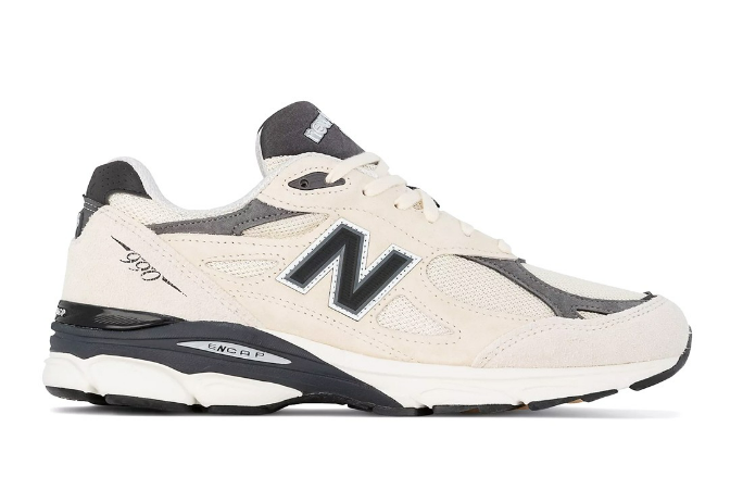 New Balance 990v3 「Moonbeam」