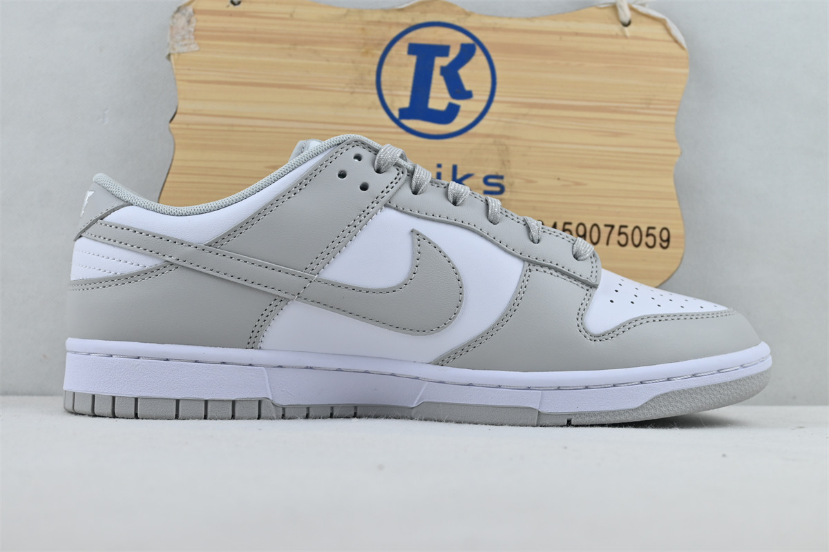 Nike Dunk Low ‘Grey Fog’