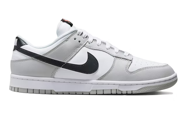 Nike Dunk Low SE Jackpot