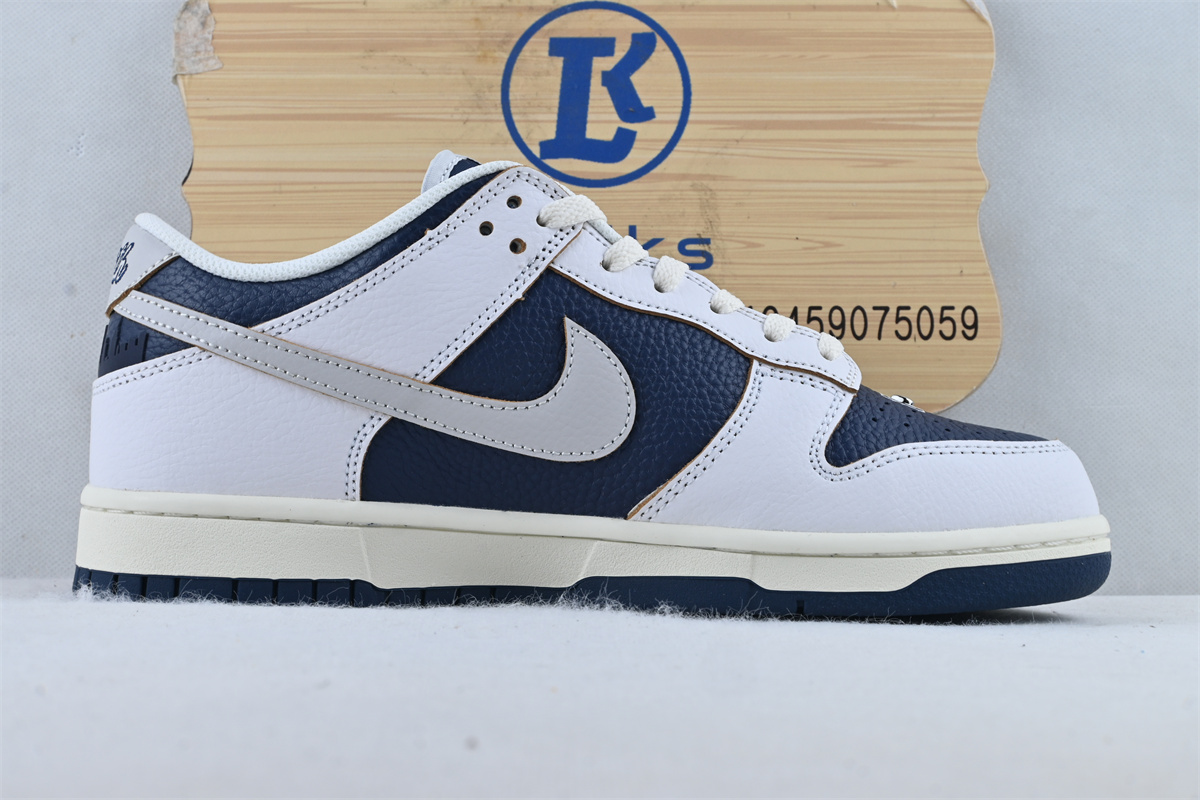 HUF x Nike SB Dunk Low「City Pack」