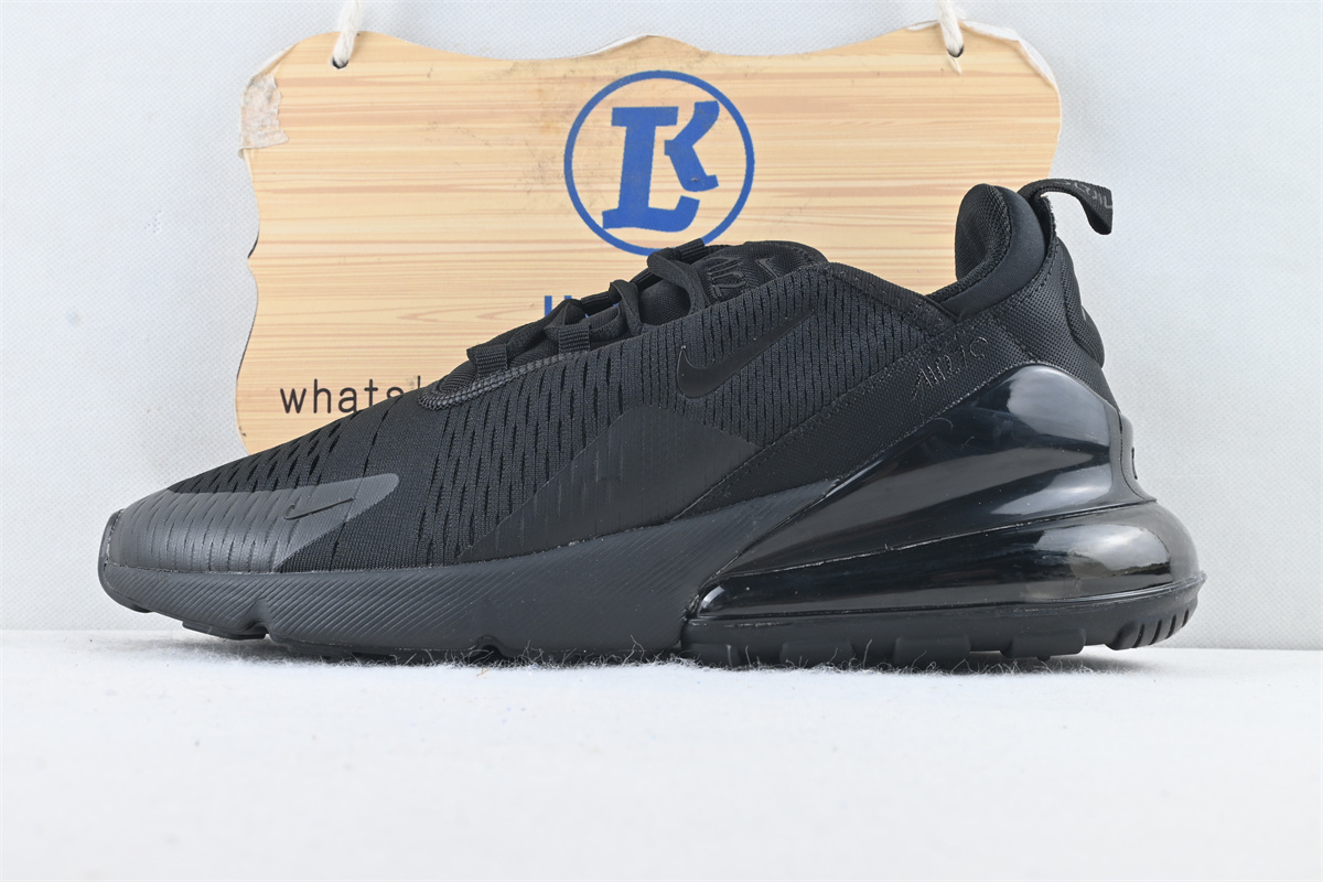 Nike Air Max 270 Triple Black