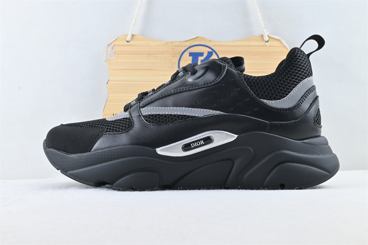 D10r B22 Black Silver