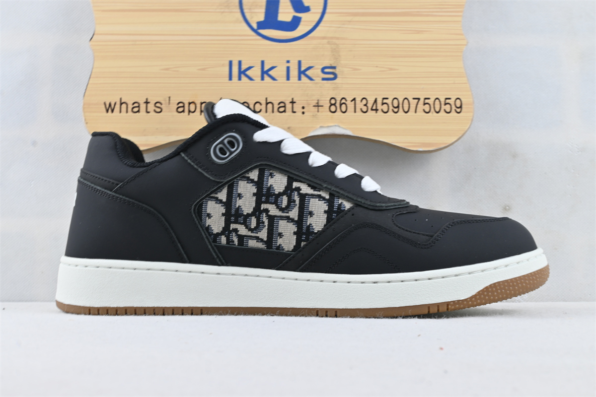 D10r B27 Low Black Beige