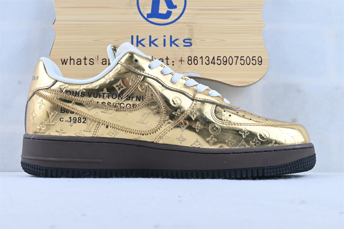 L0vis Vvtt0n X Nike Air Force 1