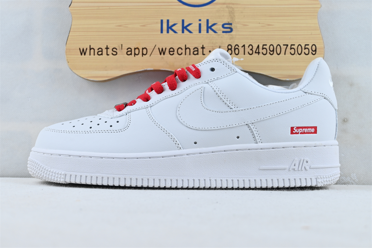 Nike Air Force 1 Low Svp*me White