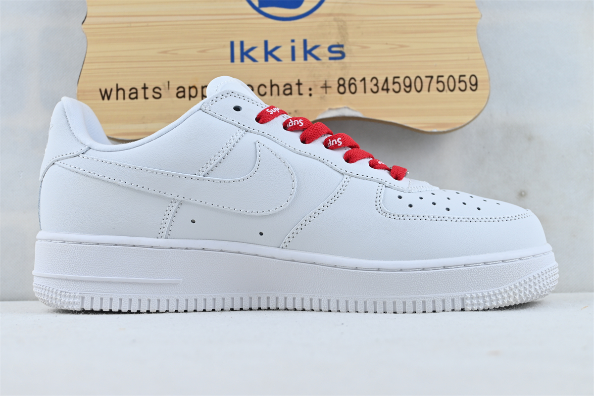 Nike Air Force 1 Low Svp*me White