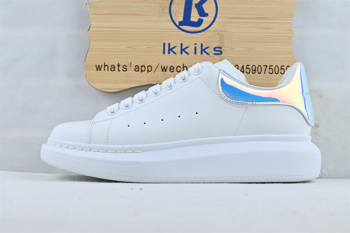 A1exa*der Mcqv*en Oversized Black