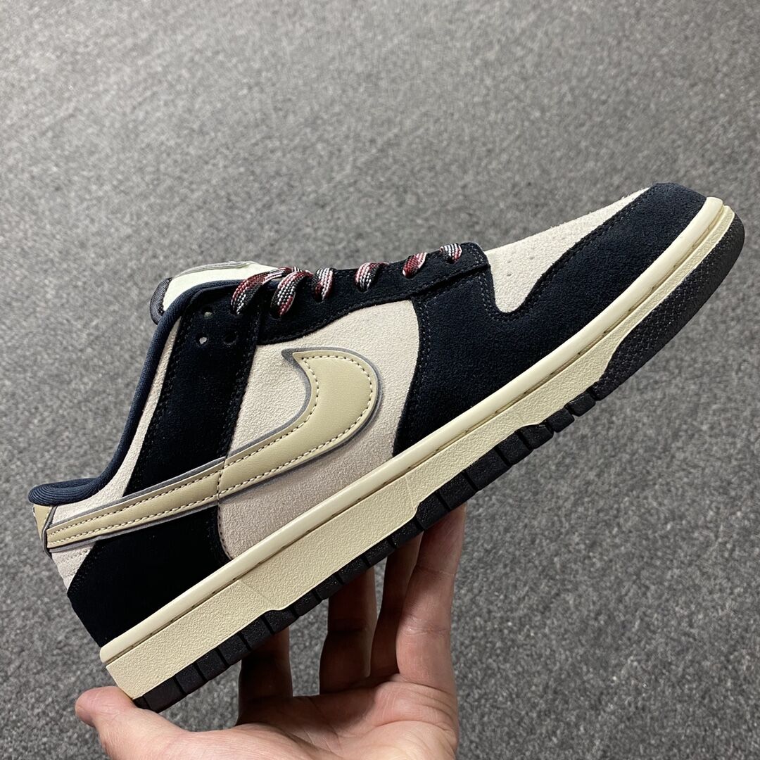 NIKE DUNK LOW 'BLACK SUEDE'