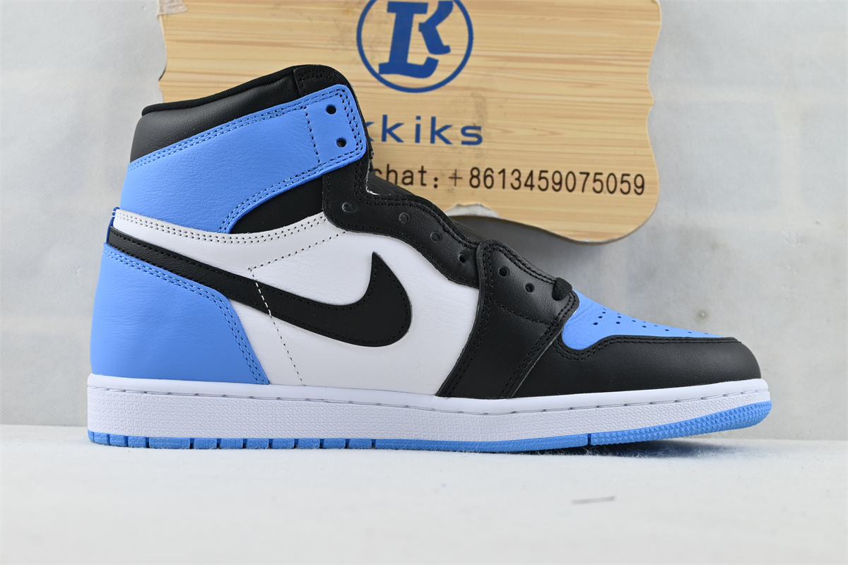 Air Jordan 1 Retro High OG "UNC Toe"