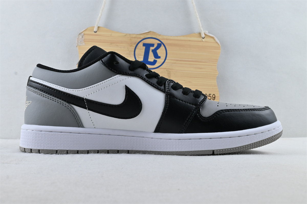 Jordan 1 Low Shadow Toe