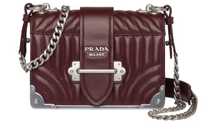 Pra*a Cahier Diagramme Chain Maroon