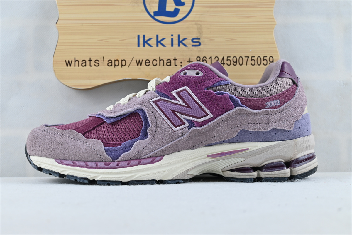 New Balance 2002R 「Protection Pack」