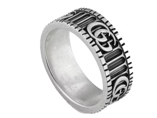 Gvc*1 With Double G Ring Silver