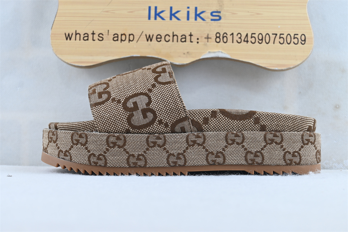 Gvc*1 Angelina Platform 55mm Sandal Camel Canvas