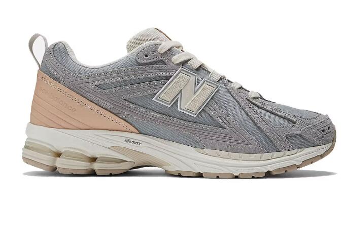 New Balance 1906R Grey Tan