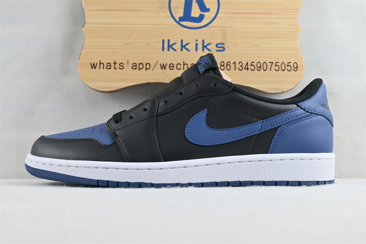 Air Jordan 1 Low “Mystic Navy”