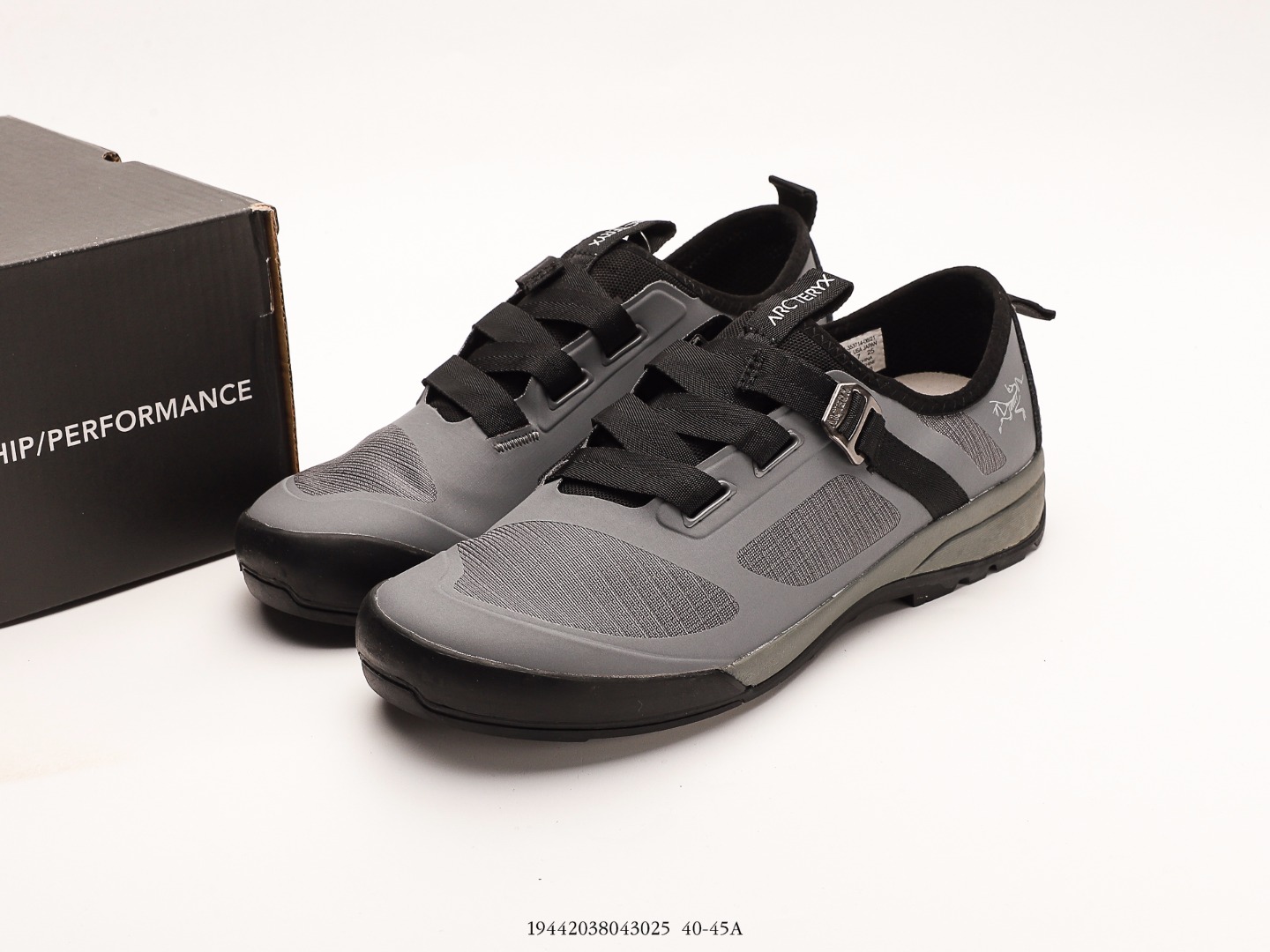 Arcteryx  Arakys Approach