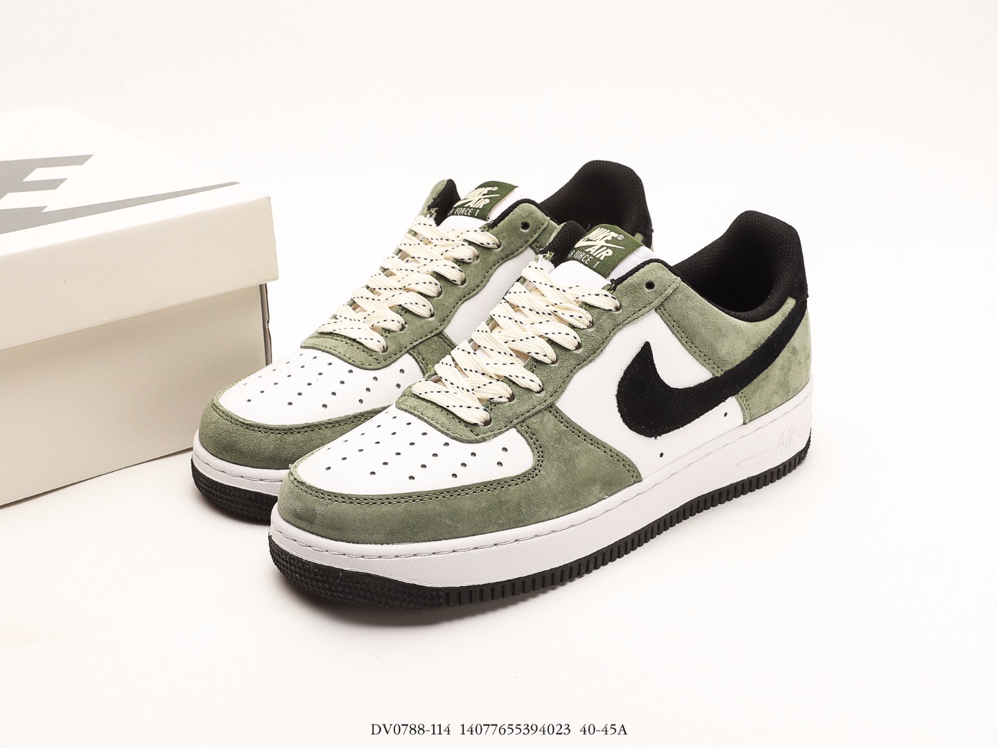 NIKE Air Force 1 low white green shoes