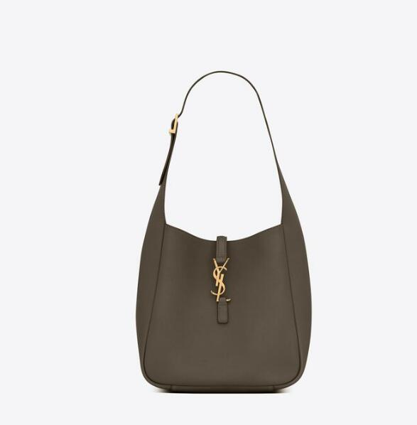 Sa1nt Lau*nt Le 5 À 7