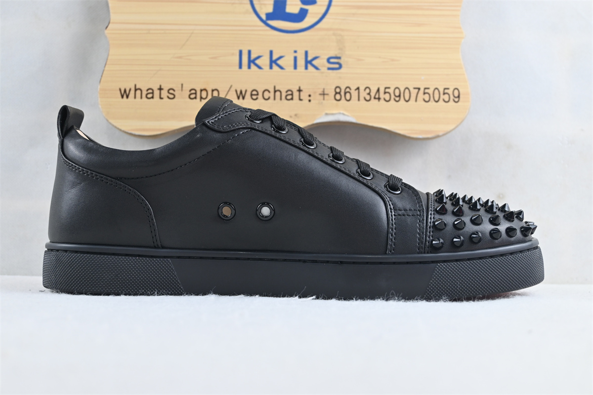Chr1st1an Louboutin L0vis Junior Spikes Flat Black