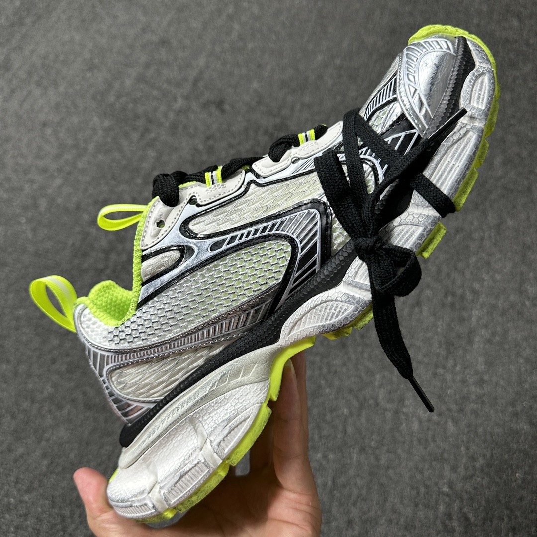 Ba1en*iaga 3XL sneakers