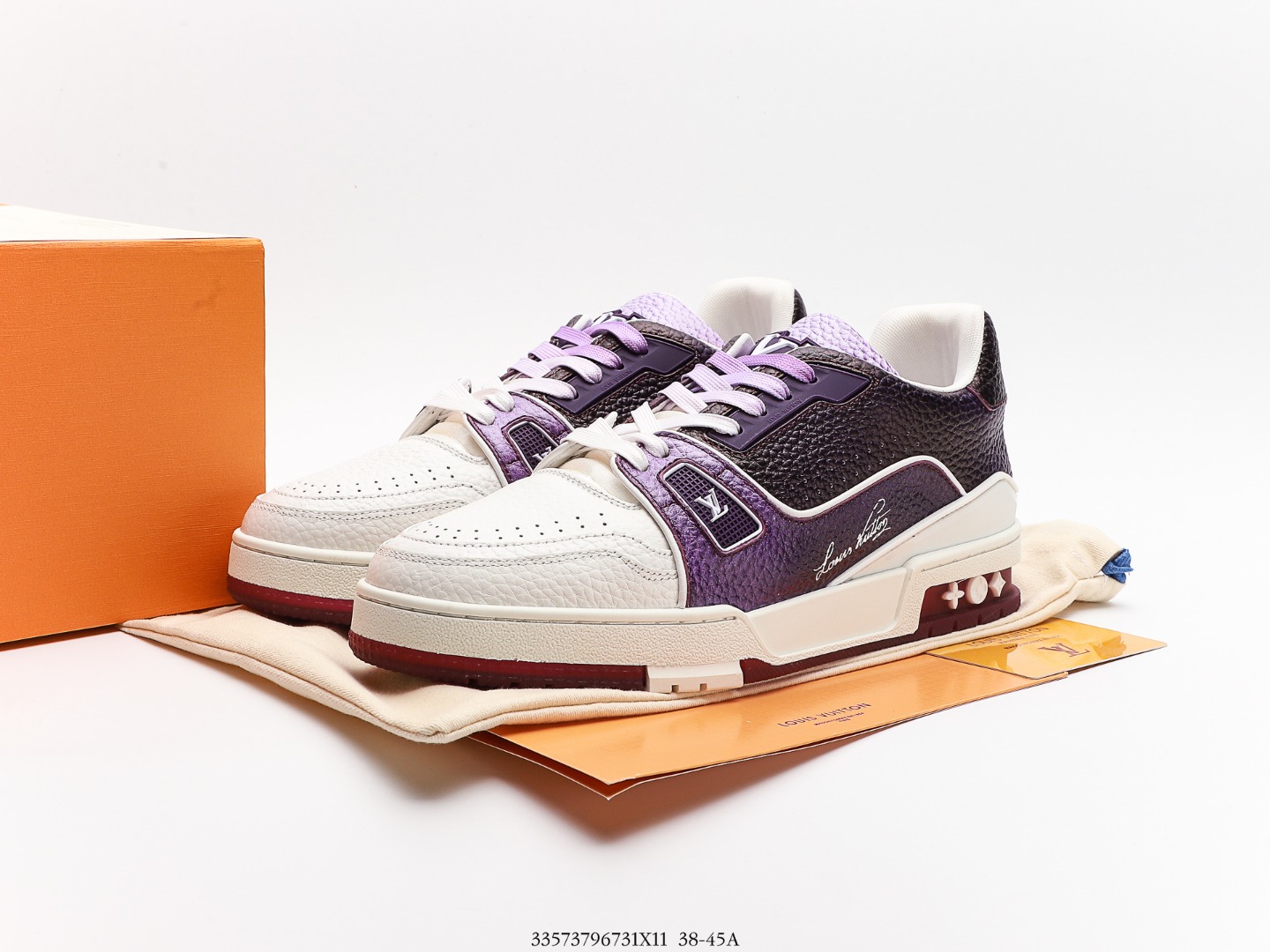 L0vis Vvtt0n Sneaker