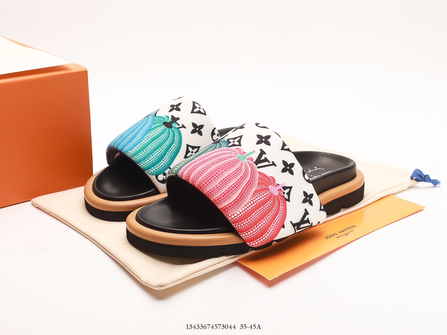 L0vis Vvtt0n Slipper