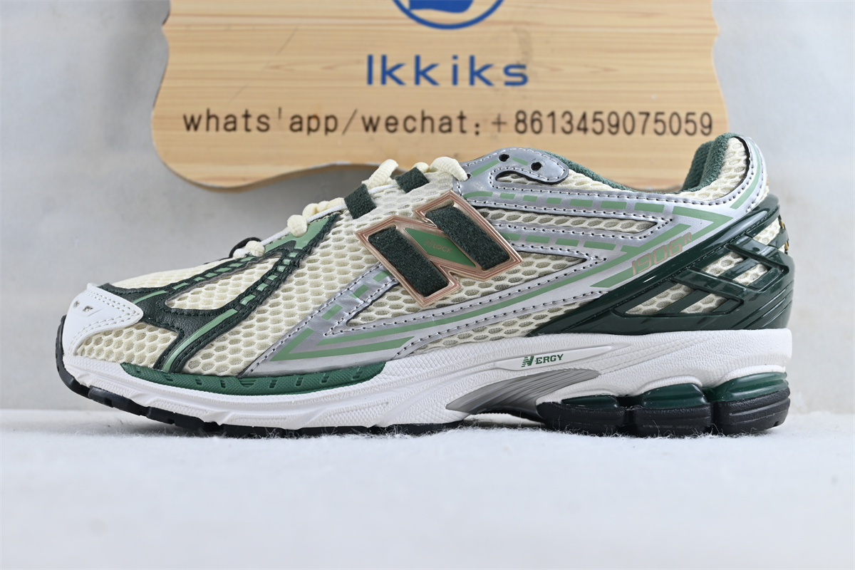 New Balance Dore X New Balance NB 1906R