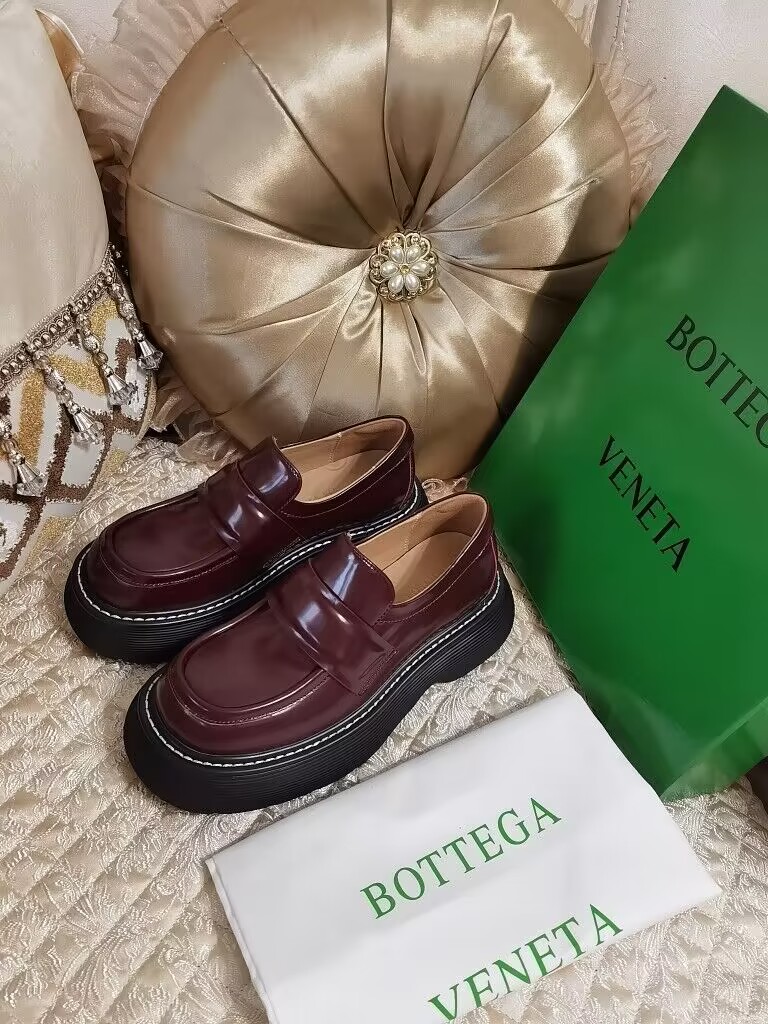 B0tt*ga Ven*ta Loafer Shoes