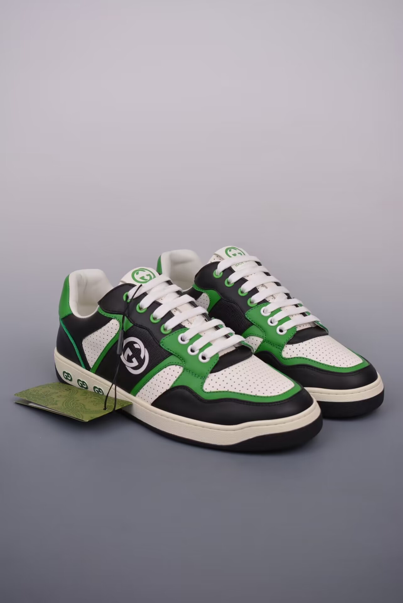 Gvc*1 Sneaker