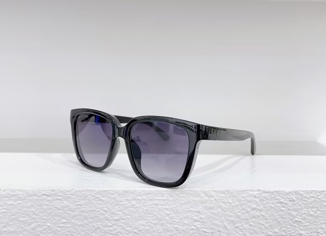 Ba1en*iaga Sunglasses