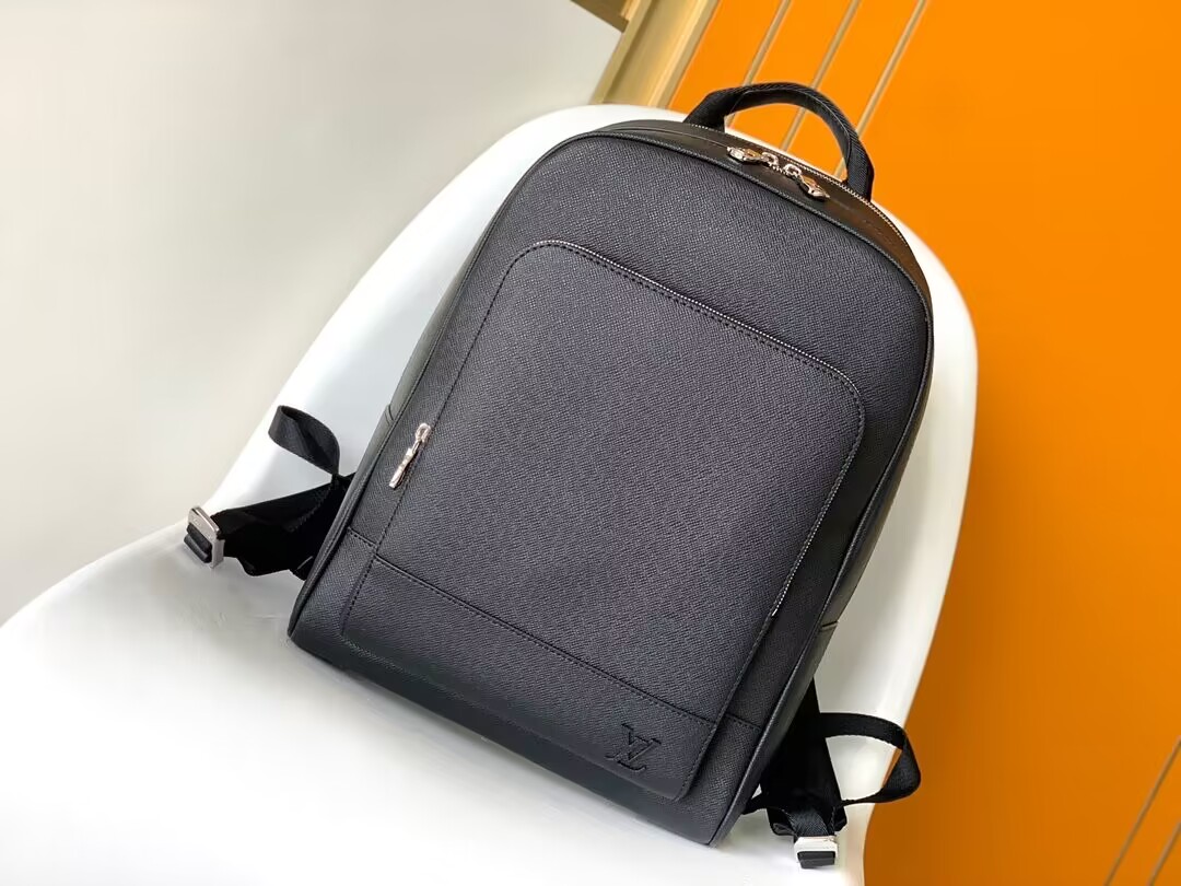 L0vis Vvtt0n Backpack