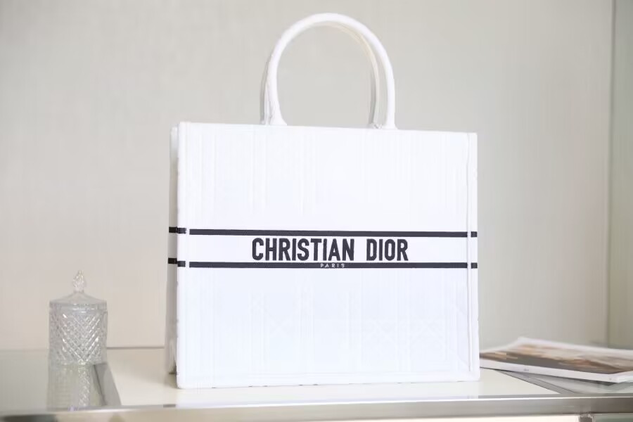 D10r Tote Bag