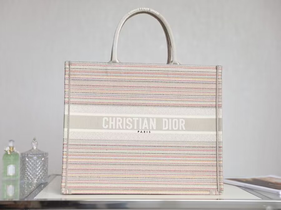 D10r Tote Bag