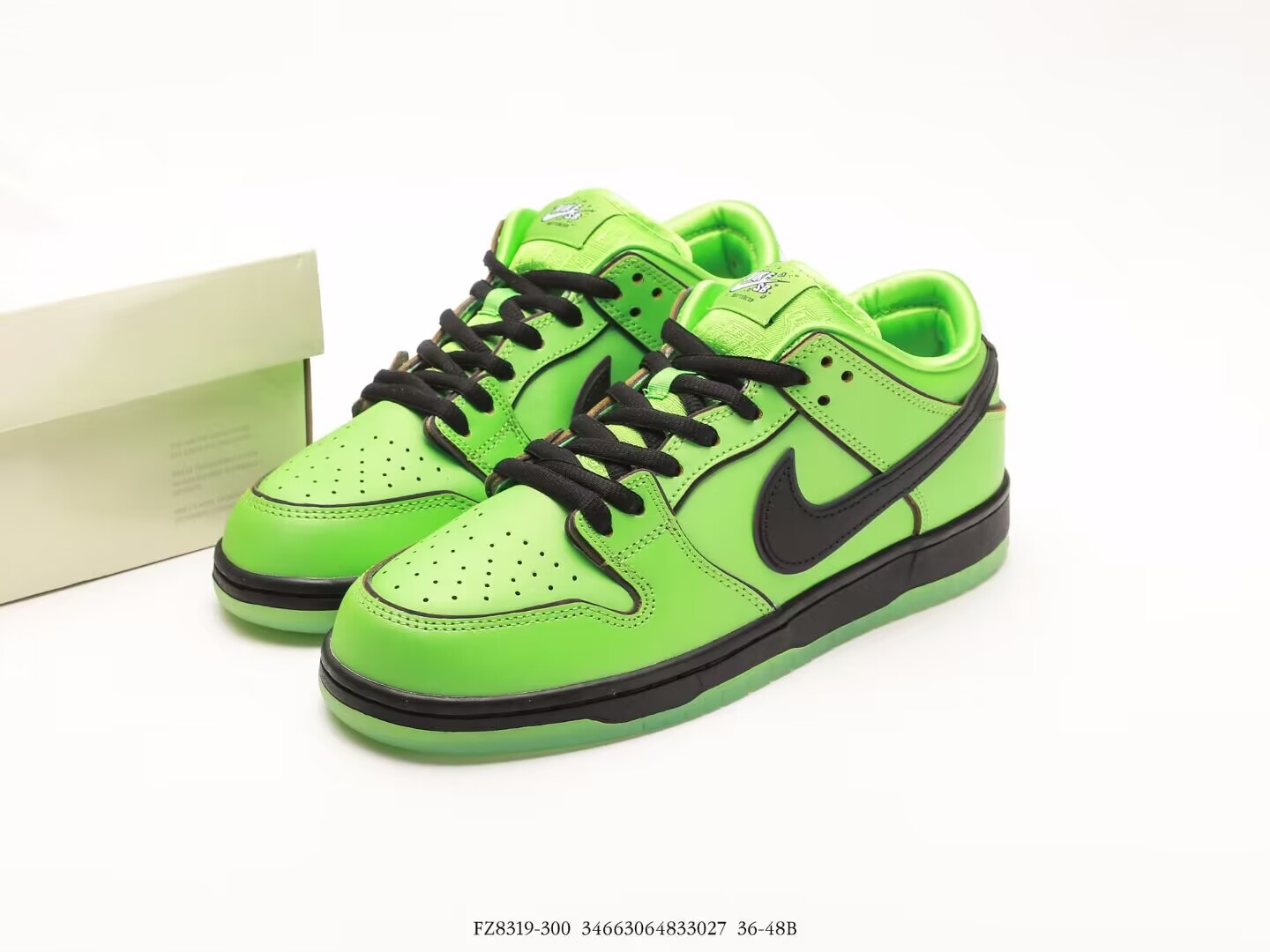 Powerpuff Girls x Nike SB Dunk Low Green
