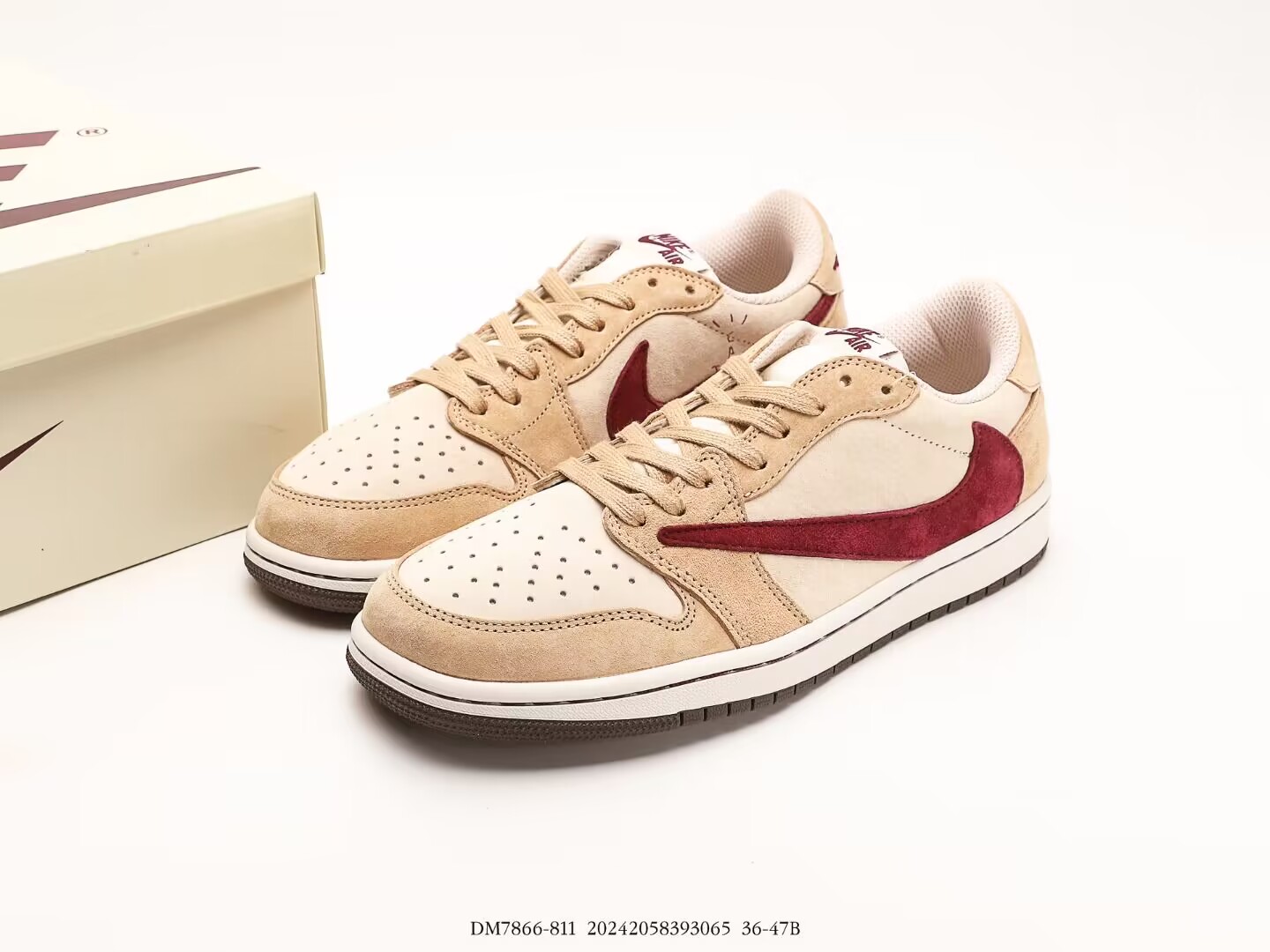 Travis Scott x Air Jordan 1 Low