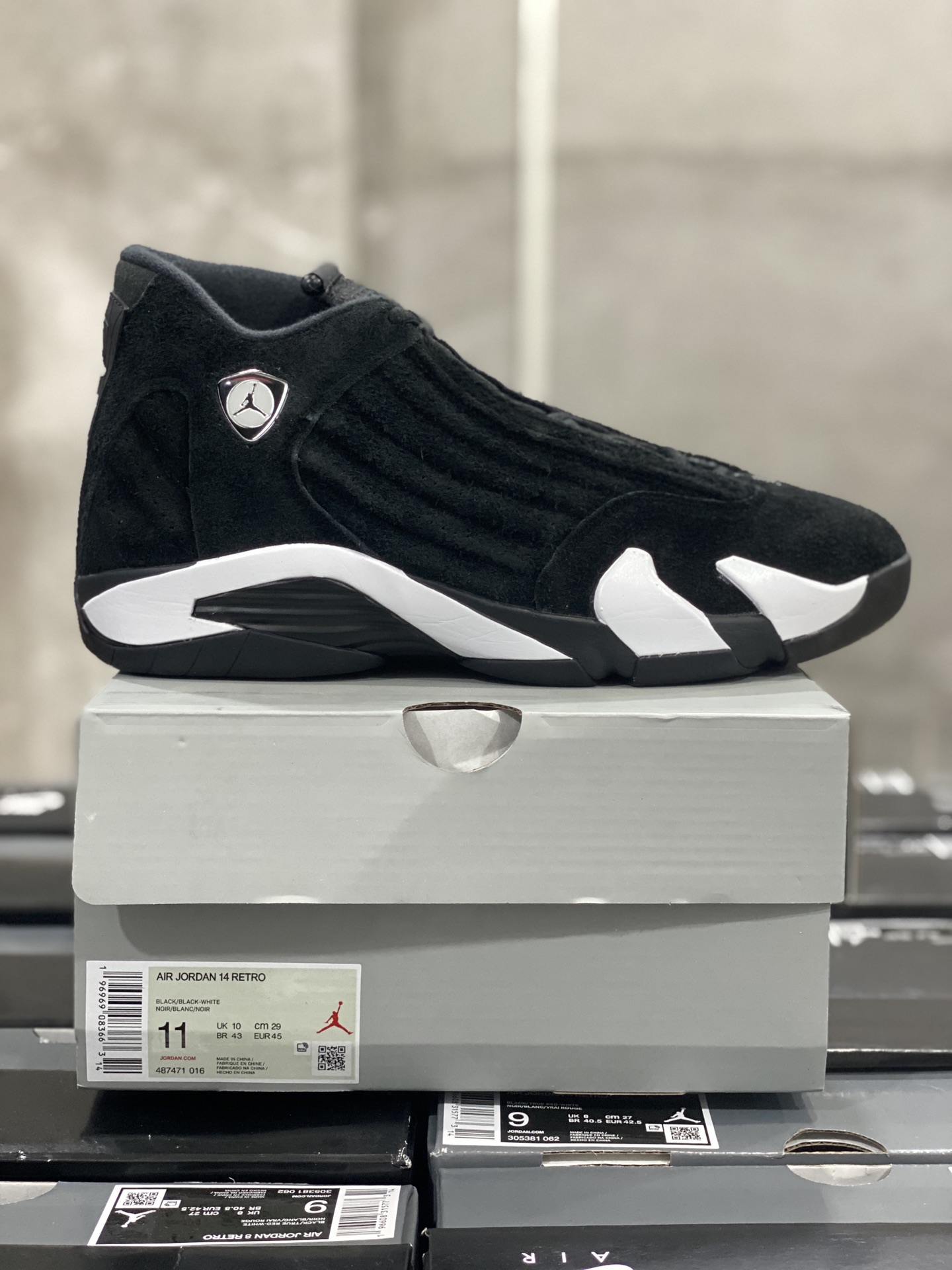 Air Jordan 14 Retro 'Black White'