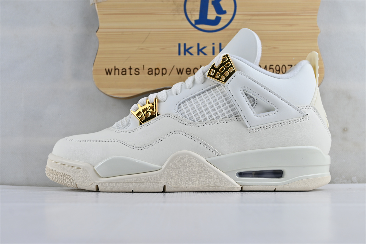 Air Jordan 4 “Metallic Gold”