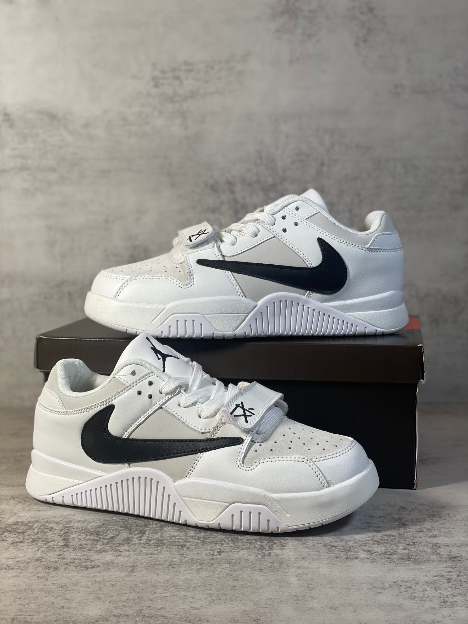 Jordan Jumpman Jack TR Travis Scott