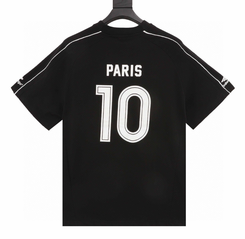 Balanciaga T-Shirt 2024