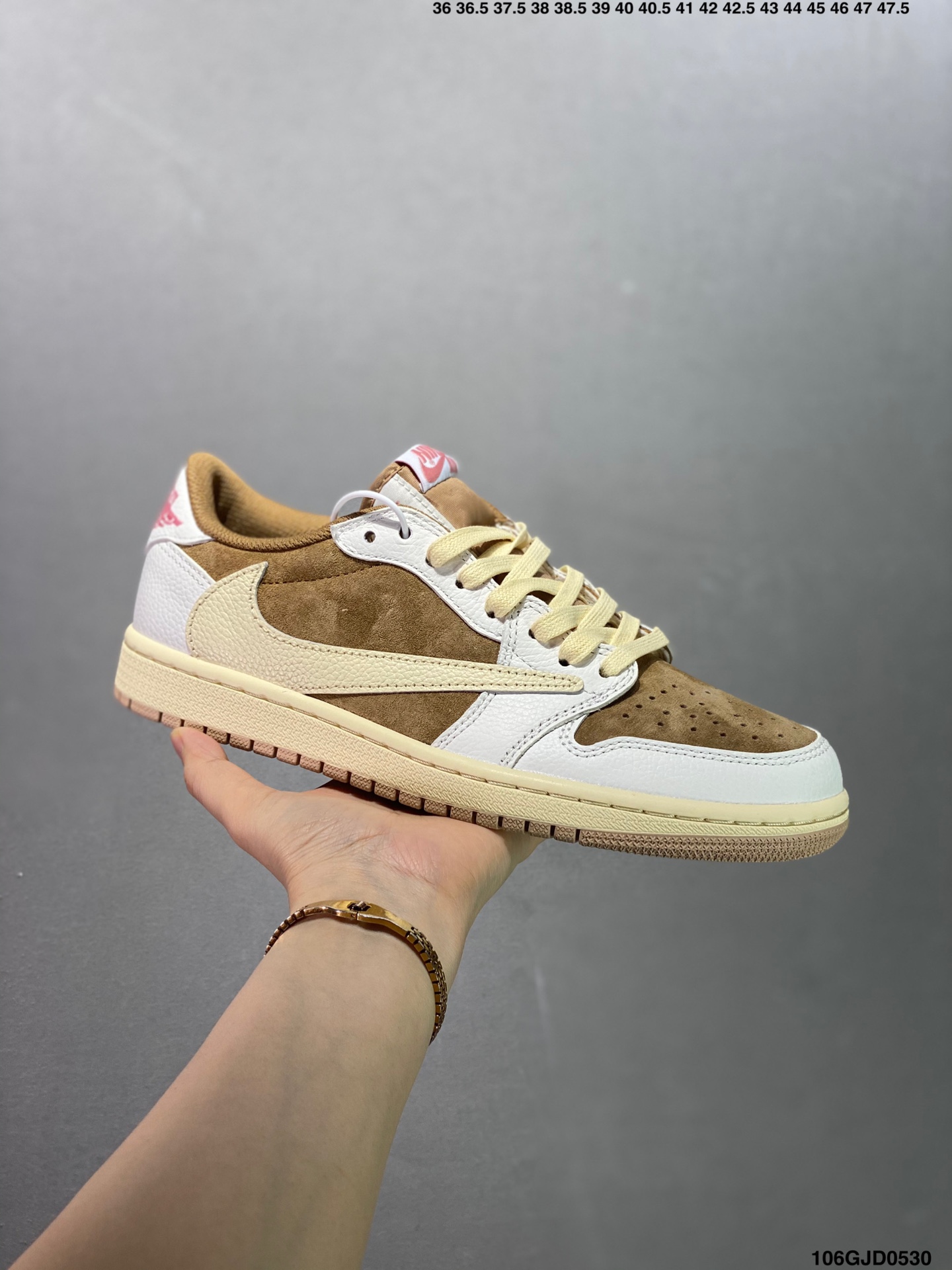 Travis Scott x Air Jordan 1 Low