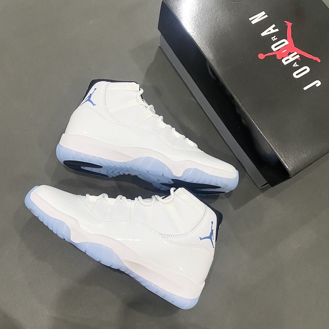 Jordan 11 Retro Legend Blue