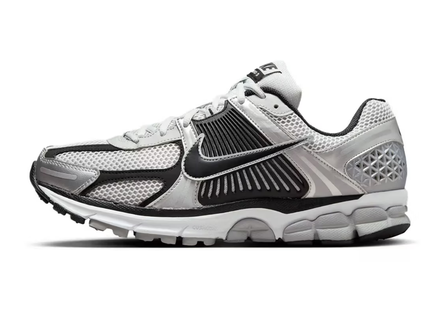Nike Zoom Vomero 5 Metallic Silver/Black